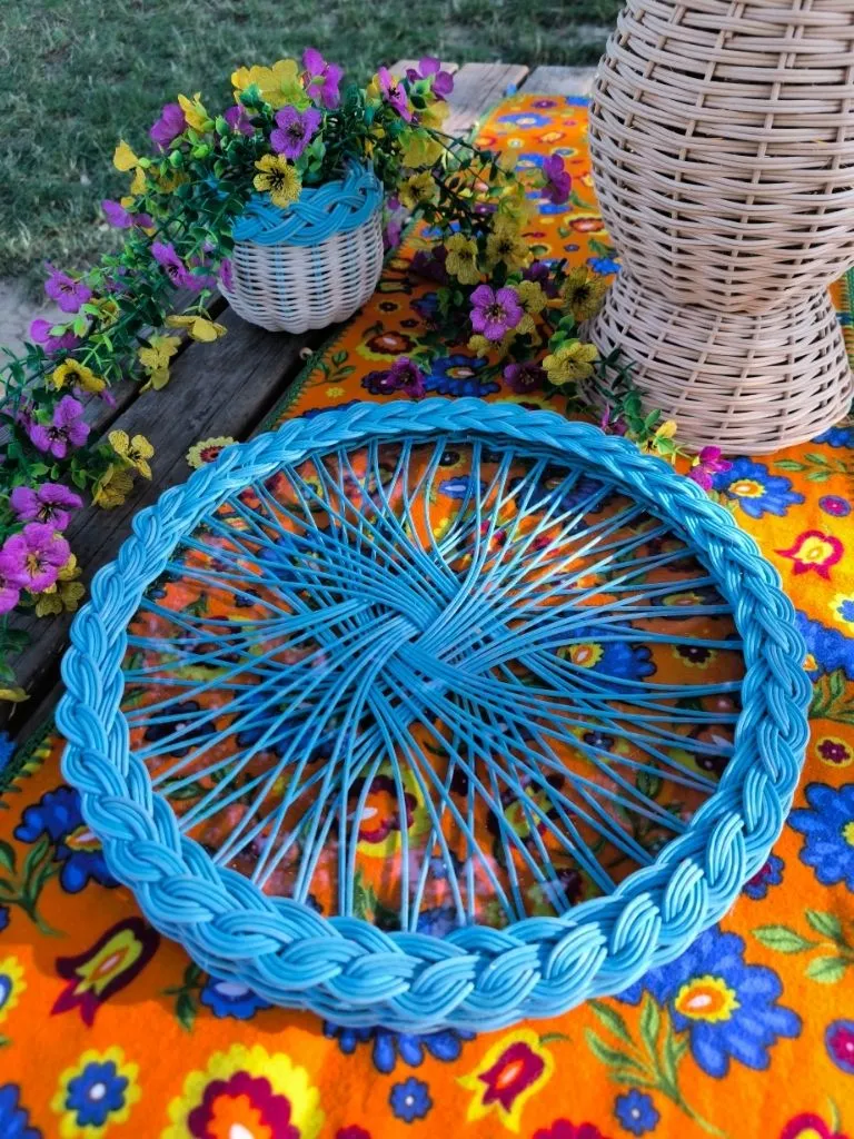 Rattan mavi tepsi