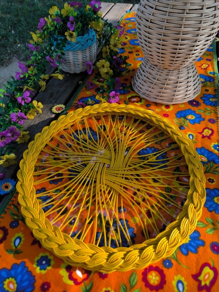 Khay mây tre vàng