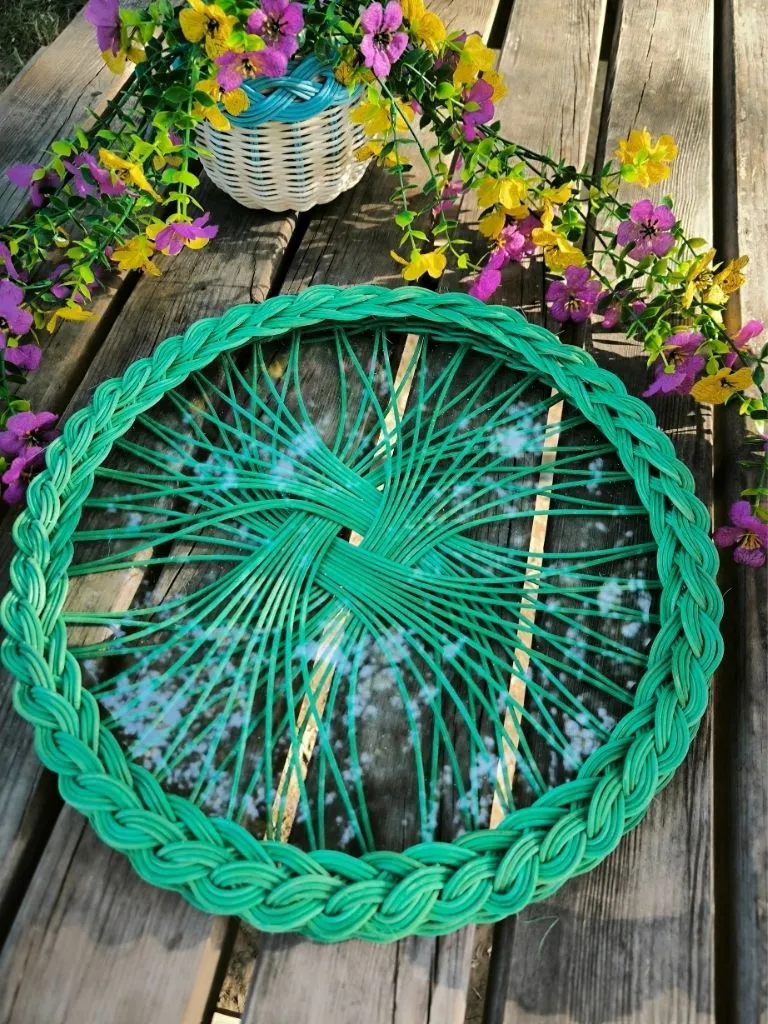 Rattan yeşil tepsi